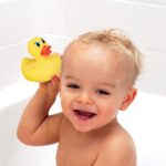 0014312_munchkin_safety_bath_duck_