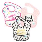 Bumkins Waterproof SuperBib Girl 6-24 months Αδιάβροχη Σαλιάρα Καρδιές για Κορίτσι 6-24 Μηνών 3 Τεμάχια