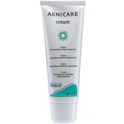 Synchroline Aknicare Cream Λεπτόρρευστη Κρέμα Προσώπου με Σμηγματορρυθμιστική και Ενυδατική Δράση 50ml